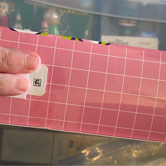 HELLO KITTY AND FRIENDS 24 DAY ADVENT CALENDAR NEW - Picture 3 of 7